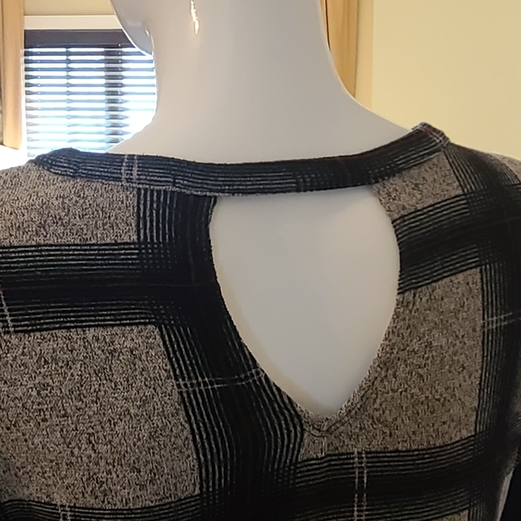 Mini dress or tunic - Picture 2 of 3